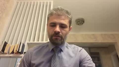 Snapshot of gindrie chatting on 03/03/25, 10:52 Gabriel online show from 03/03/25, 10:52