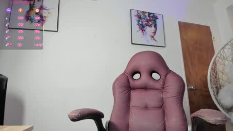 Snapshot of ginebra_ness chatting on 02/07/25, 07:06 Ginebra Ness online show from 02/07/25, 07:06