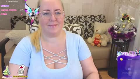 Snapshot of ginesia chatting on 12/26/24, 10:05 ginesia online show from 12/26/24, 10:05