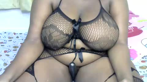 ginger_babes1 online show from 12/14/25, 01:16