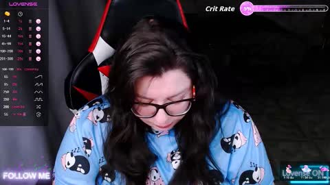 Snapshot of ginger_grayy chatting on 10/23/25, 04:12 Alexa here online show from 10/23/25, 04:12