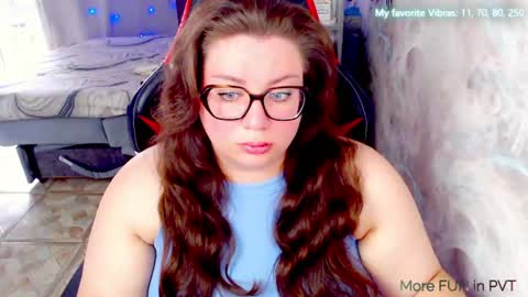 Snapshot of ginger_grayy chatting on 06/25/26, 11:04 Alexa here online show from 06/25/26, 11:04