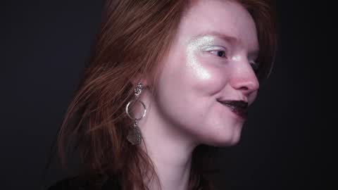        im expecting 350 thumbs up on my altar   online show from 01/07/25, 10:08