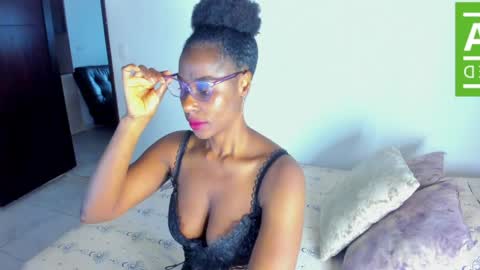 Snapshot of ginger_smil chatting on 04/29/26, 11:47 Diana online show from 04/29/26, 11:47