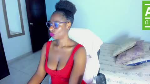 Snapshot of ginger_smil chatting on 05/02/26, 12:32 Diana online show from 05/02/26, 12:32