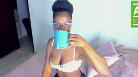 Snapshot of ginger_smil chatting on 05/23/26, 08:51 Diana online show from 05/23/26, 08:51