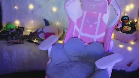 Ginger online show from 04/01/26, 04:26