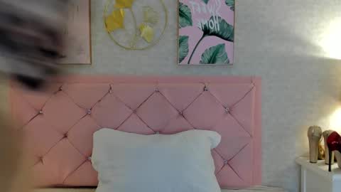 Ginger online show from 01/14/25, 07:43