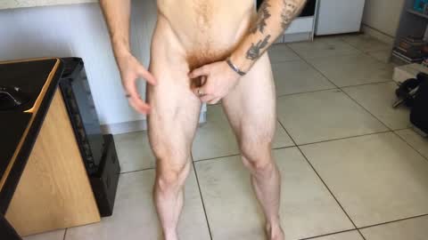 Snapshot of gingerboy_69 chatting on 01/24/25, 02:30 Jay online show from 01/24/25, 02:30