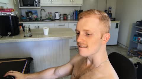 Snapshot of gingerboy_69 chatting on 01/25/25, 12:58 Jay online show from 01/25/25, 12:58