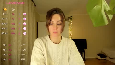 Snapshot of gingerbread__house chatting on 11/04/25, 07:02 Vasilisa online show from 11/04/25, 07:02