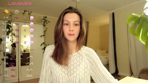 Snapshot of gingerbread__house chatting on 06/05/26, 06:35 Vasilisa online show from 06/05/26, 06:35