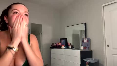 gingerfox777 online show from 02/13/25, 04:00