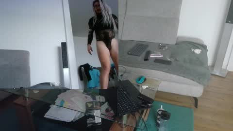 GingerPink online show from 01/12/26, 07:57