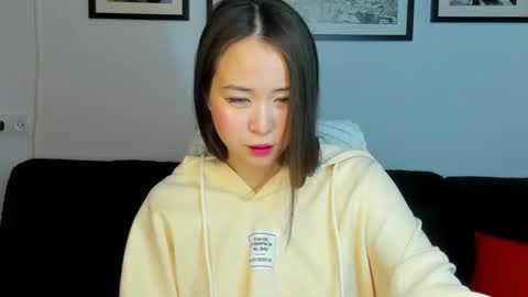 Snapshot of ginnycherry chatting on 02/08/25, 06:01 Ginny online show from 02/08/25, 06:01