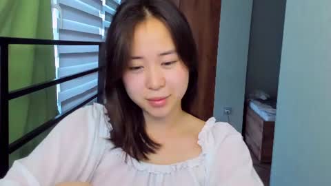 Snapshot of ginnycherry chatting on 07/24/26, 10:57 Ginny online show from 07/24/26, 10:57