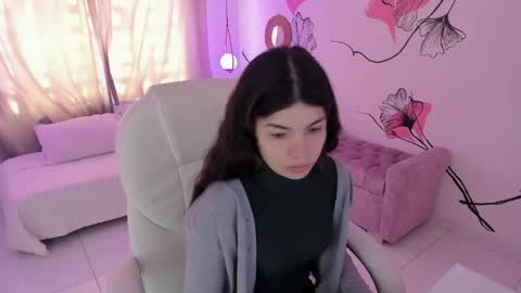 Kendall online show from 04/23/26, 01:24