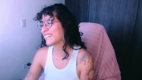 Snapshot of giny_bean chatting on 05/06/26, 10:04 giny_bean online show from 05/06/26, 10:04