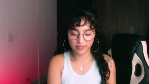 Snapshot of giny_bean chatting on 06/01/26, 04:14 giny_bean online show from 06/01/26, 04:14