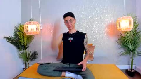 Snapshot of gio_carangi chatting on 02/04/26, 03:01 Gio Carangi online show from 02/04/26, 03:01