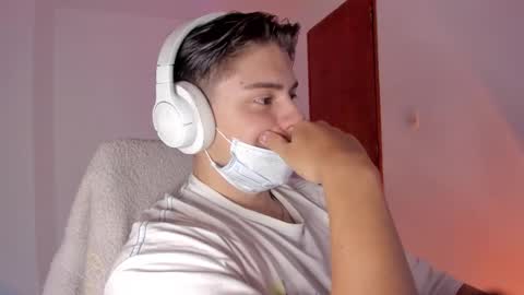 Snapshot of gio_russo chatting on 01/10/26, 06:53 GioRusso online show from 01/10/26, 06:53