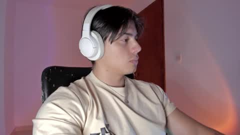 Snapshot of gio_russo chatting on 02/26/26, 10:20 GioRusso online show from 02/26/26, 10:20