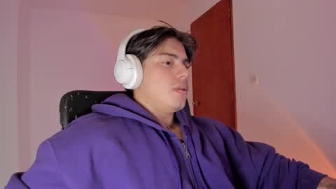 Snapshot of gio_russo chatting on 02/27/26, 04:40 GioRusso online show from 02/27/26, 04:40