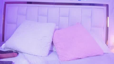Snapshot of giorgia_13 chatting on 01/21/25, 05:27 giorgia online show from 01/21/25, 05:27