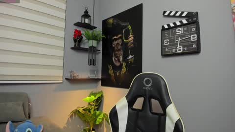 Giorgio leone online show from 01/12/25, 03:17