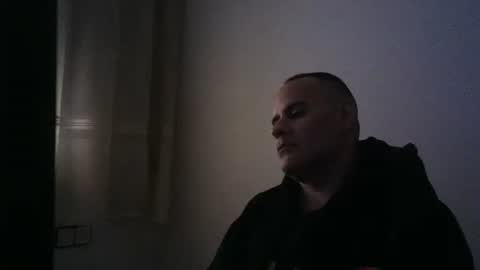 Snapshot of gioshadow chatting on 05/13/26, 01:30 gioshadow online show from 05/13/26, 01:30
