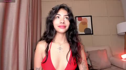 Snapshot of giovanna_oliveira chatting on 05/02/26, 04:39 Giovanna online show from 05/02/26, 04:39