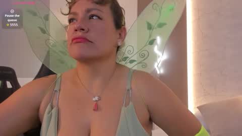 G I S E P L A online show from 10/18/25, 07:14