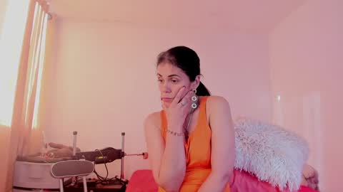 Girasol Walton online show from 02/06/25, 12:26