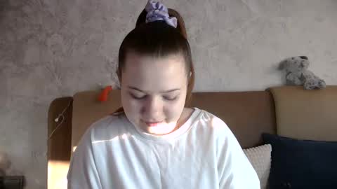 Snapshot of girl_cute07 chatting on 05/08/26, 05:07 girl_cute07 online show from 05/08/26, 05:07