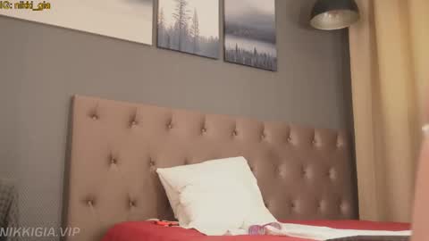 Snapshot of girl_i_am chatting on 05/10/26, 03:06 Nikki online show from 05/10/26, 03:06