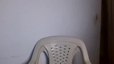 girl_piscis_ online show from 06/07/26, 03:54