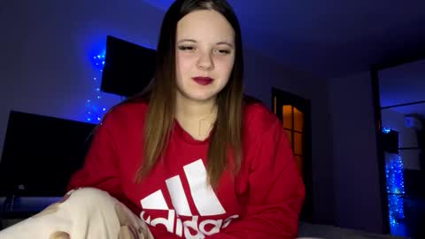 girl_shy07 online show from 01/12/26, 06:35