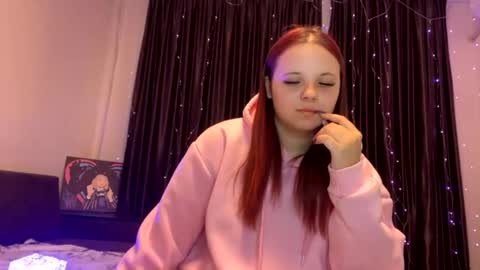 Snapshot of girl_shy07 chatting on 06/03/26, 04:45 girl_shy07 online show from 06/03/26, 04:45