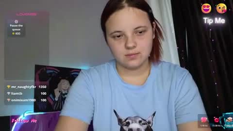 Snapshot of girl_shy07 chatting on 07/06/26, 05:15 girl_shy07 online show from 07/06/26, 05:15