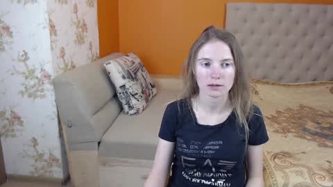 Katia online show from 01/11/25, 01:32