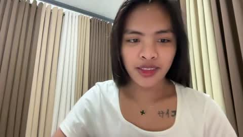 queen ronna online show from 06/14/26, 05:37