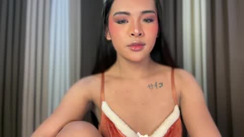 queen ronna online show from 07/06/26, 12:51