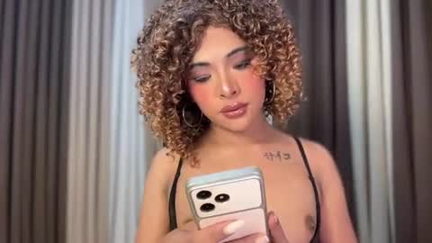 queen ronna online show from 07/12/26, 02:41