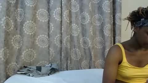 Snapshot of girlnextdoor60 chatting on 09/29/25, 06:35 Sexy online show from 09/29/25, 06:35