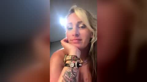 girlnxtdoor2u2 online show from 06/27/26, 10:09