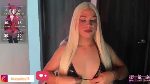 Snapshot of girls_cocks_23cmtss chatting on 06/05/26, 12:22 gaby 3 online show from 06/05/26, 12:22