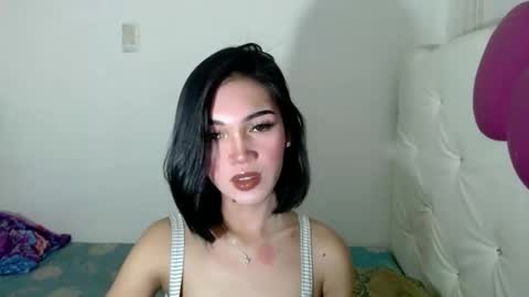 Snapshot of girlthatyouwantxx chatting on 09/10/25, 06:46 Divine online show from 09/10/25, 06:46