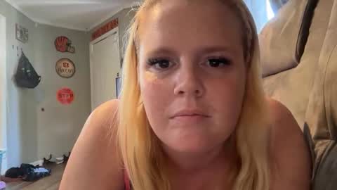 Snapshot of girthdaddy9 chatting on 05/28/26, 06:05 girthdaddy9 online show from 05/28/26, 06:05