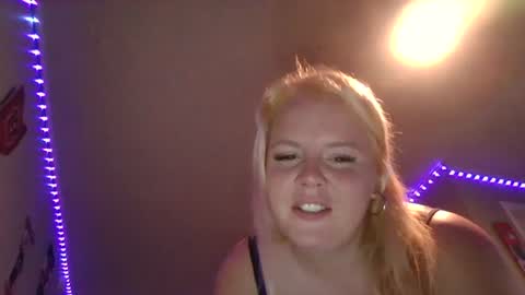 Snapshot of girthdaddy9 chatting on 06/13/26, 04:10 girthdaddy9 online show from 06/13/26, 04:10