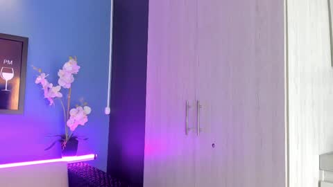     online show from 03/10/25, 12:26